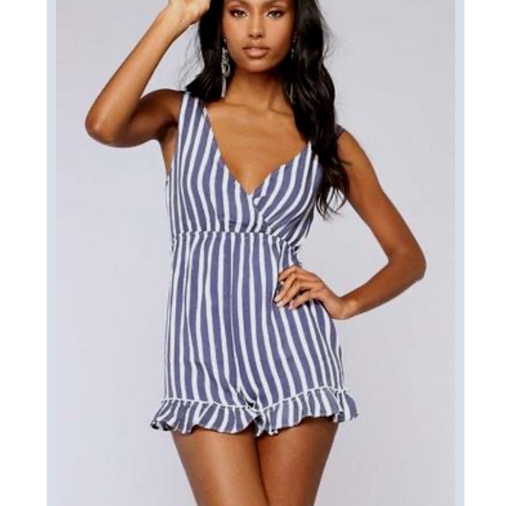 NWT‎ Fashion Nova Navy Stripe Romper Polka Dot Ruffle Medium
